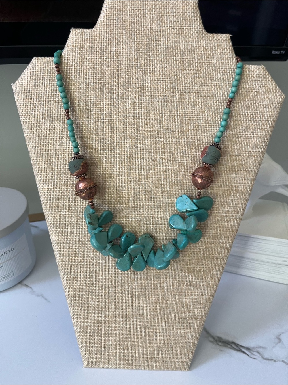 Turquoise Bead and vintage ceramic bead necklace - Picture 2 of 4